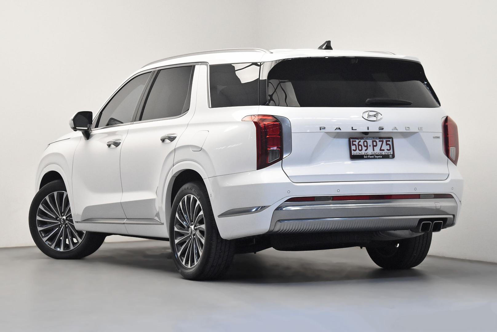 2023 Hyundai Palisade Calligraphy in White