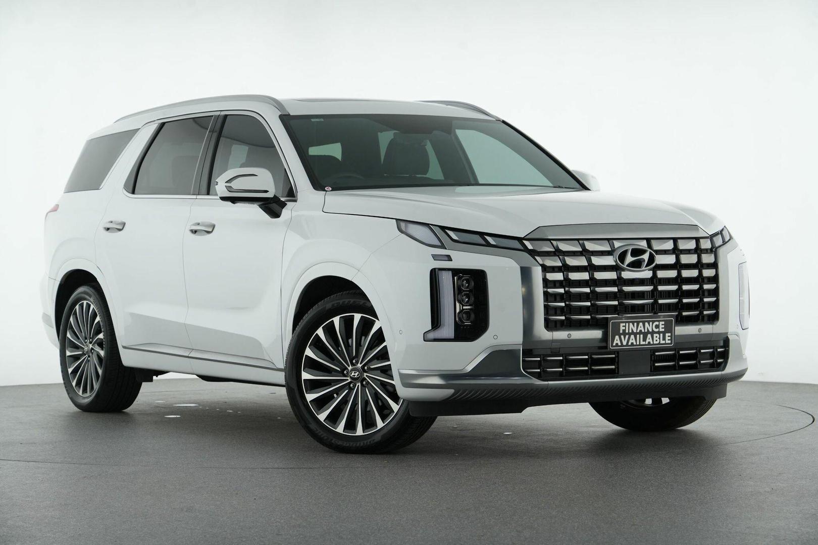 2023 Hyundai Palisade Calligraphy in White