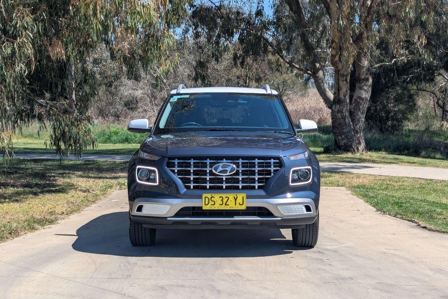 2023 Hyundai Venue Elite in Blue