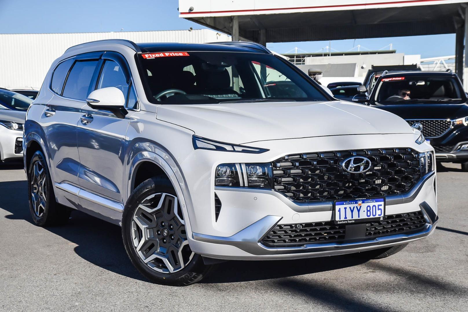 2022 Hyundai Santa Fe Hybrid Highlander in White