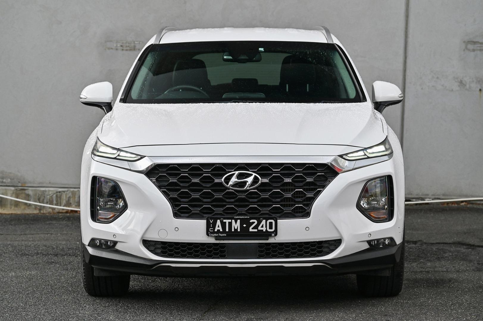 2018 Hyundai Santa Fe Elite in White