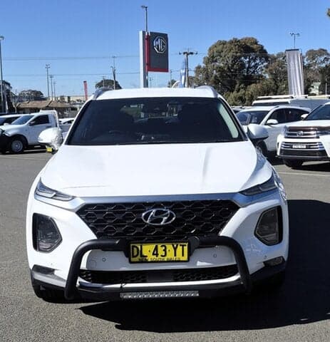 2020 Hyundai Santa Fe Elite in White