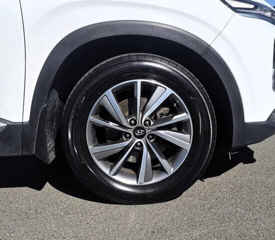2020 Hyundai Santa Fe Elite in White