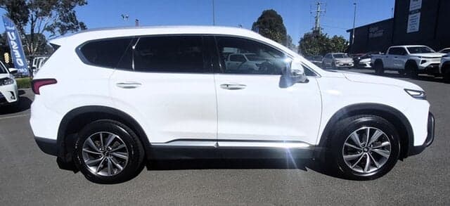 2020 Hyundai Santa Fe Elite in White
