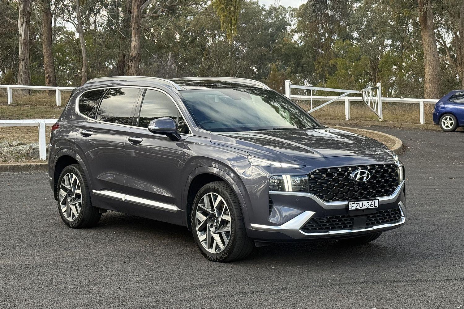 2021 Hyundai Santa Fe Highlander in Blue