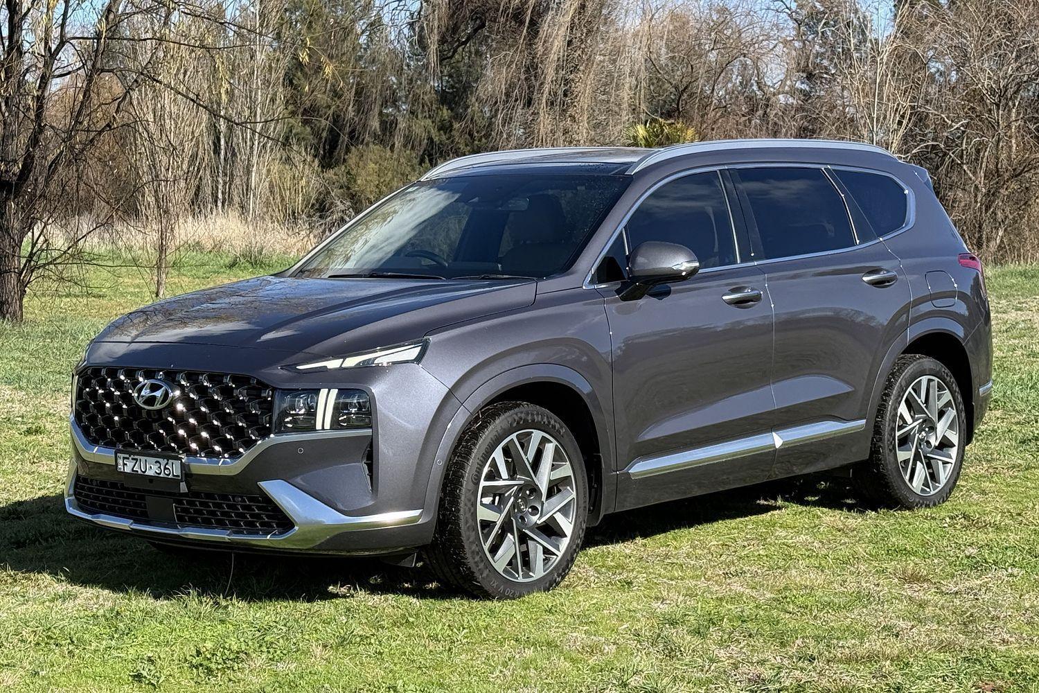 2021 Hyundai Santa Fe Highlander in Blue