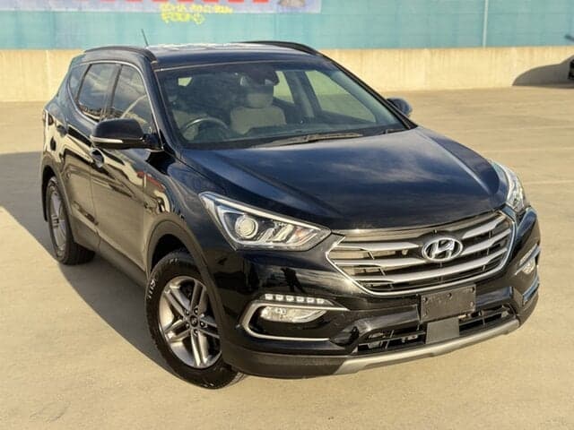 2017 Hyundai Santa Fe Active in Black