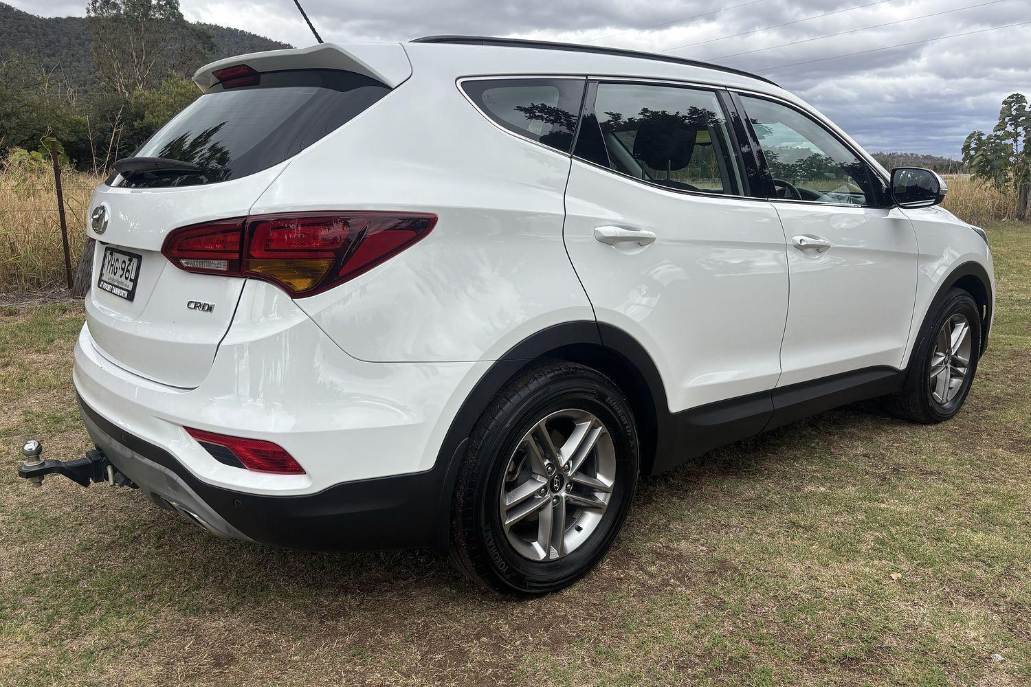 2017 Hyundai Santa Fe Active in Other
