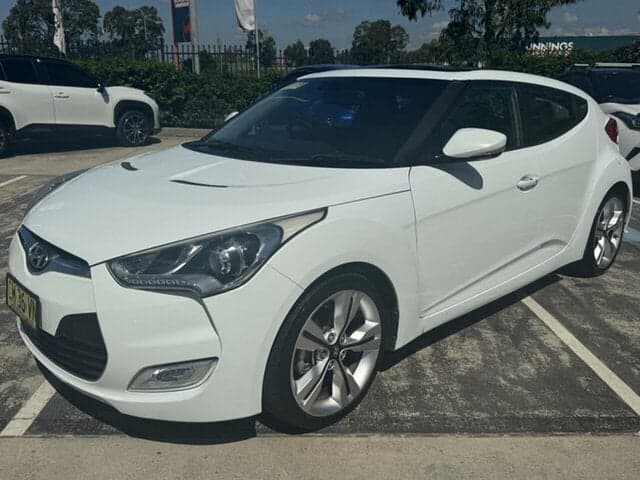 2013 Hyundai VELOSTER + in Other