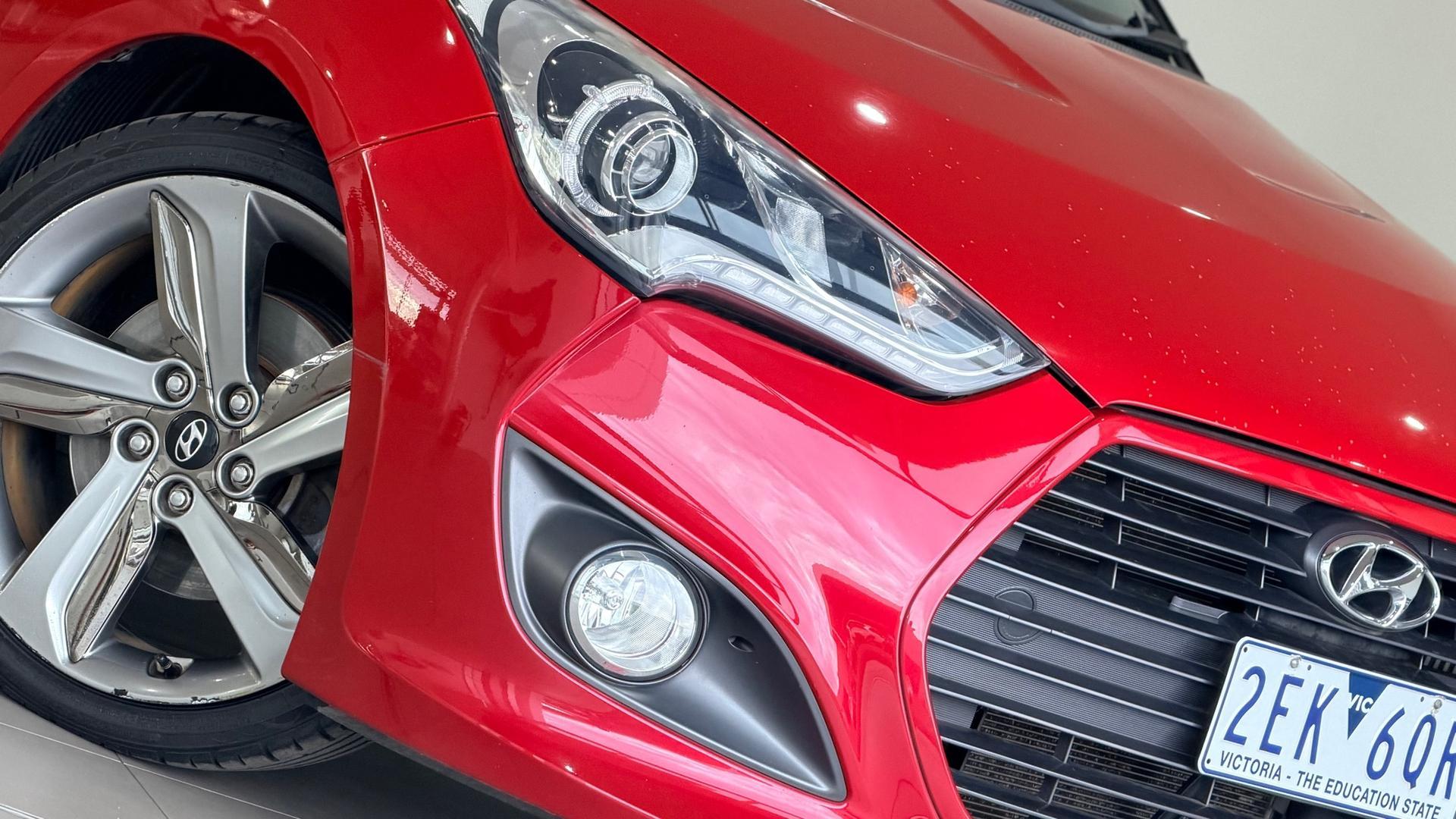 2014 Hyundai Veloster SR Turbo in Other