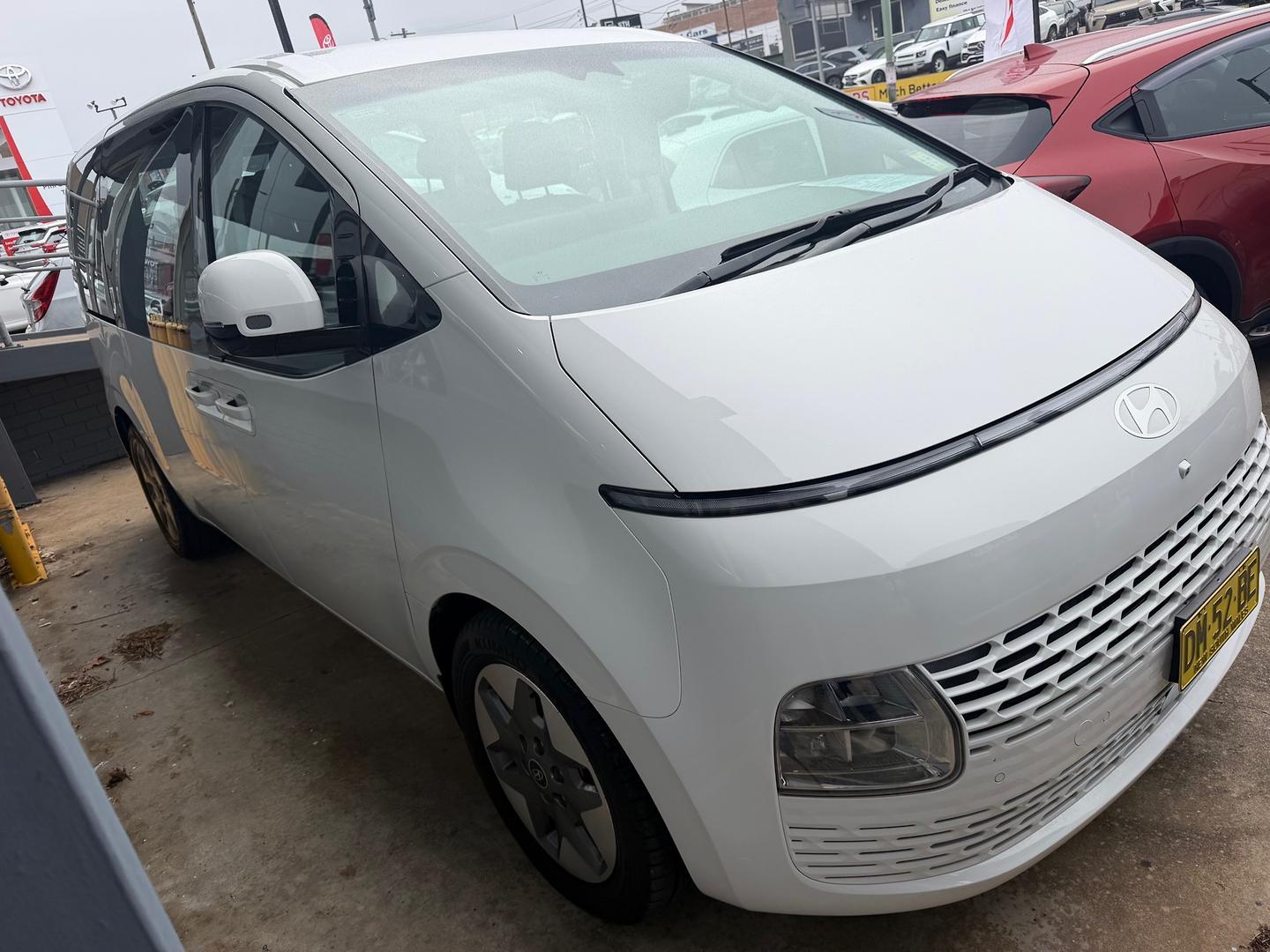 2024 Hyundai STARIA Base in Other