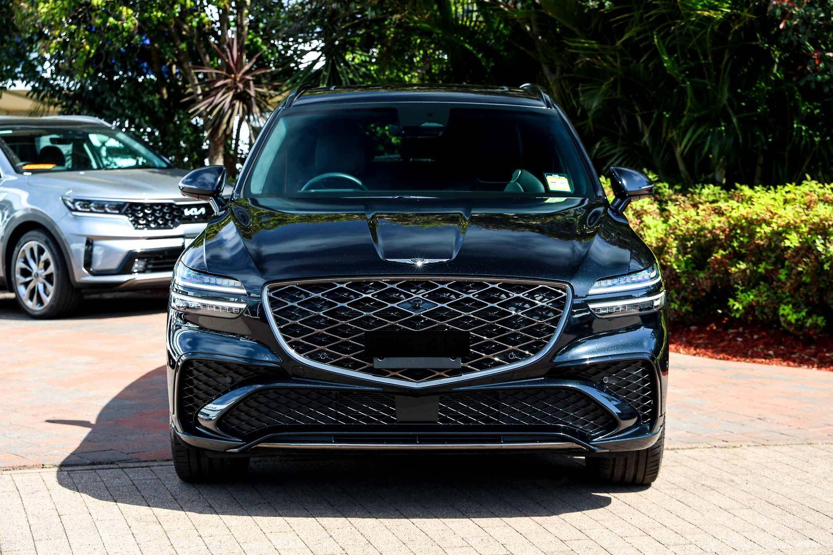 2025 Genesis GV70 3.5T SIGNATURE SPORT in Matterhorn White