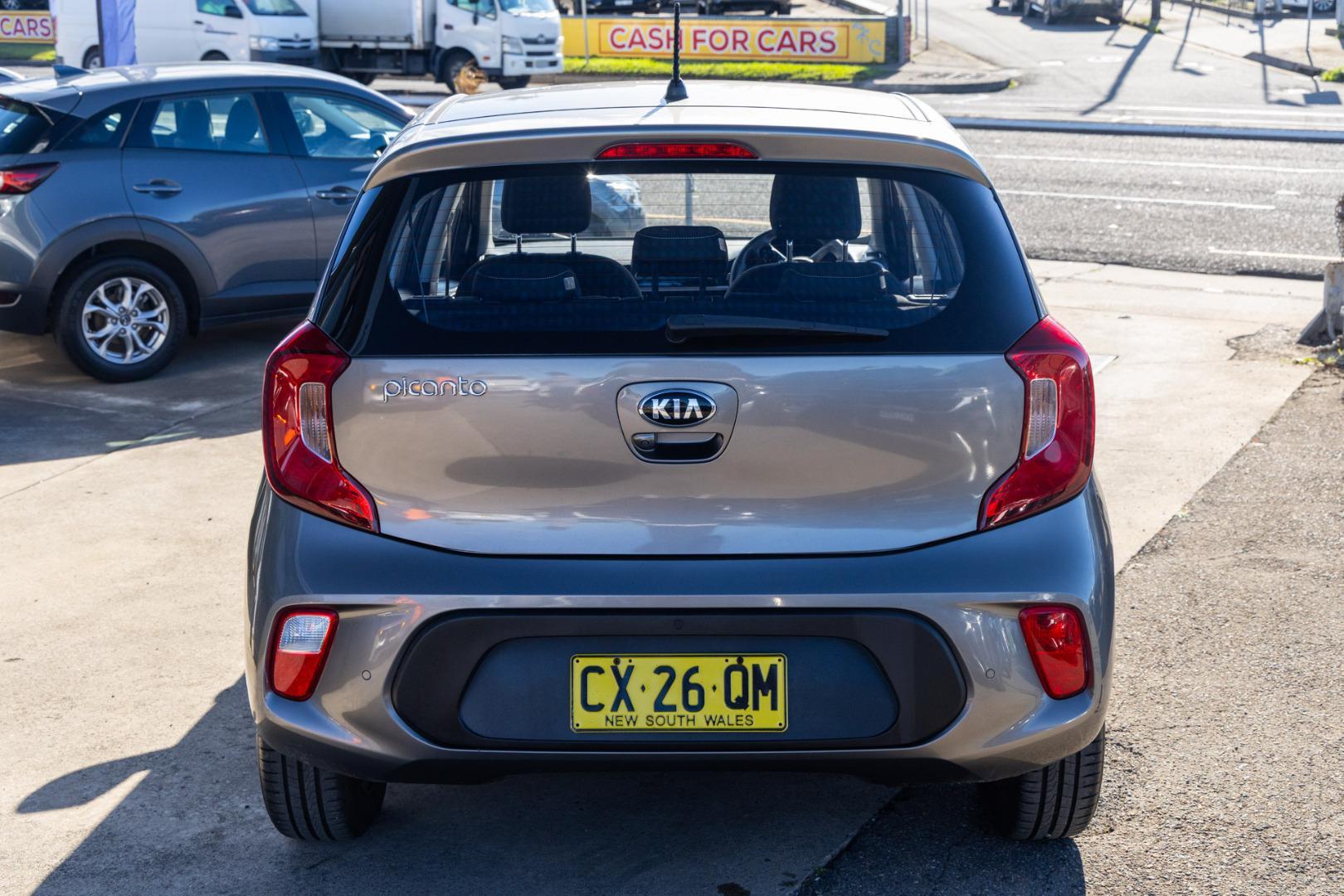 2018 Kia Picanto S in Silver