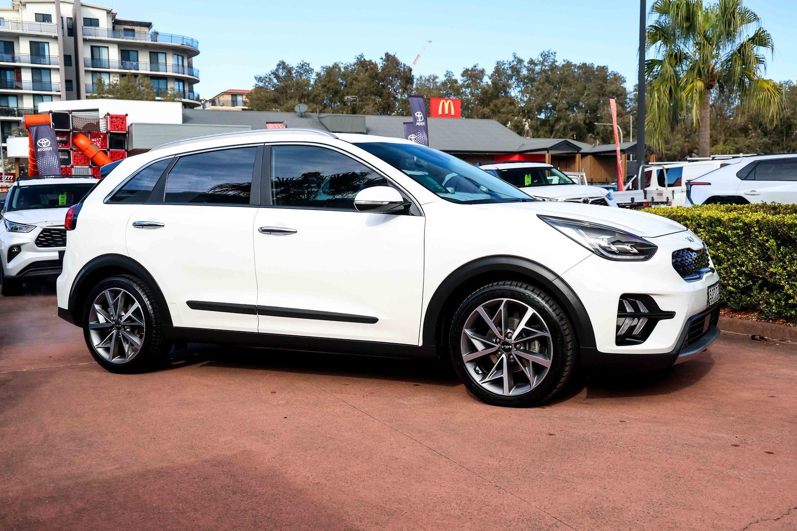2022 Kia Niro PHEV Sport in Grey