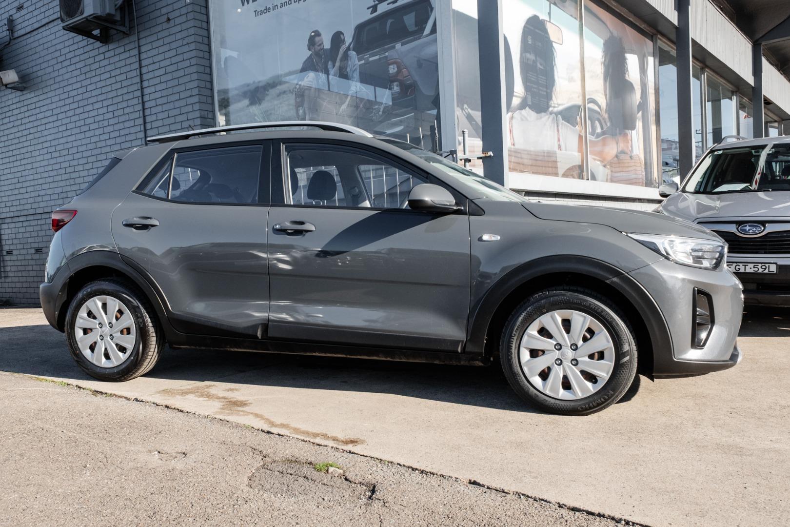 2022 Kia Stonic S in Grey