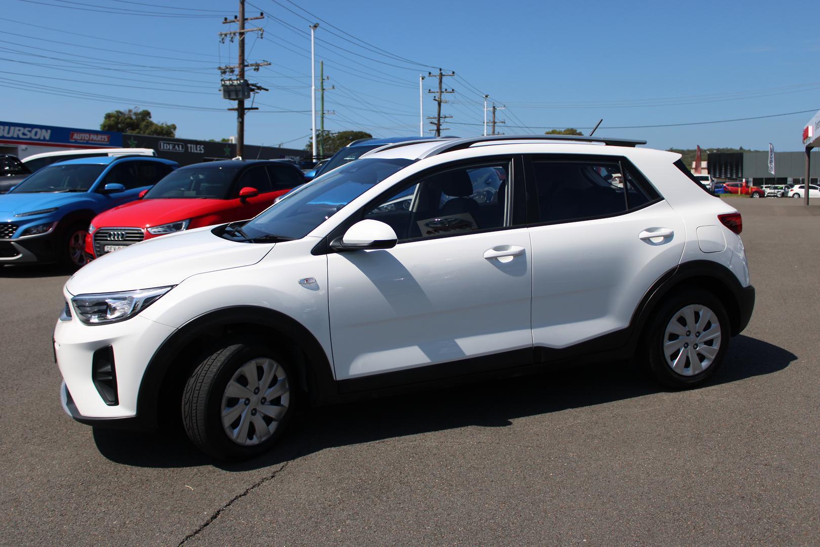 2023 Kia Stonic S in Other