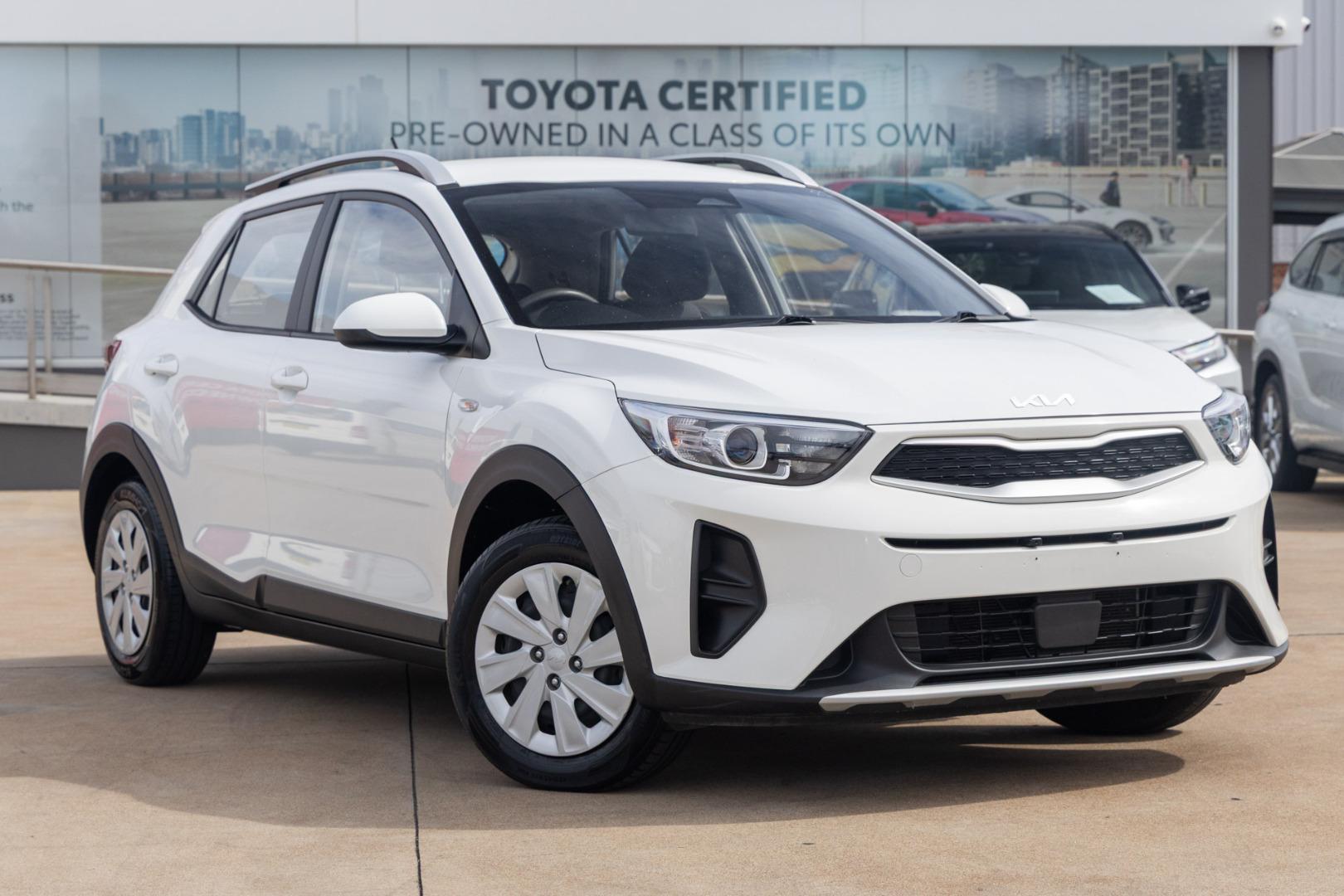 2023 Kia Stonic S in Clear White