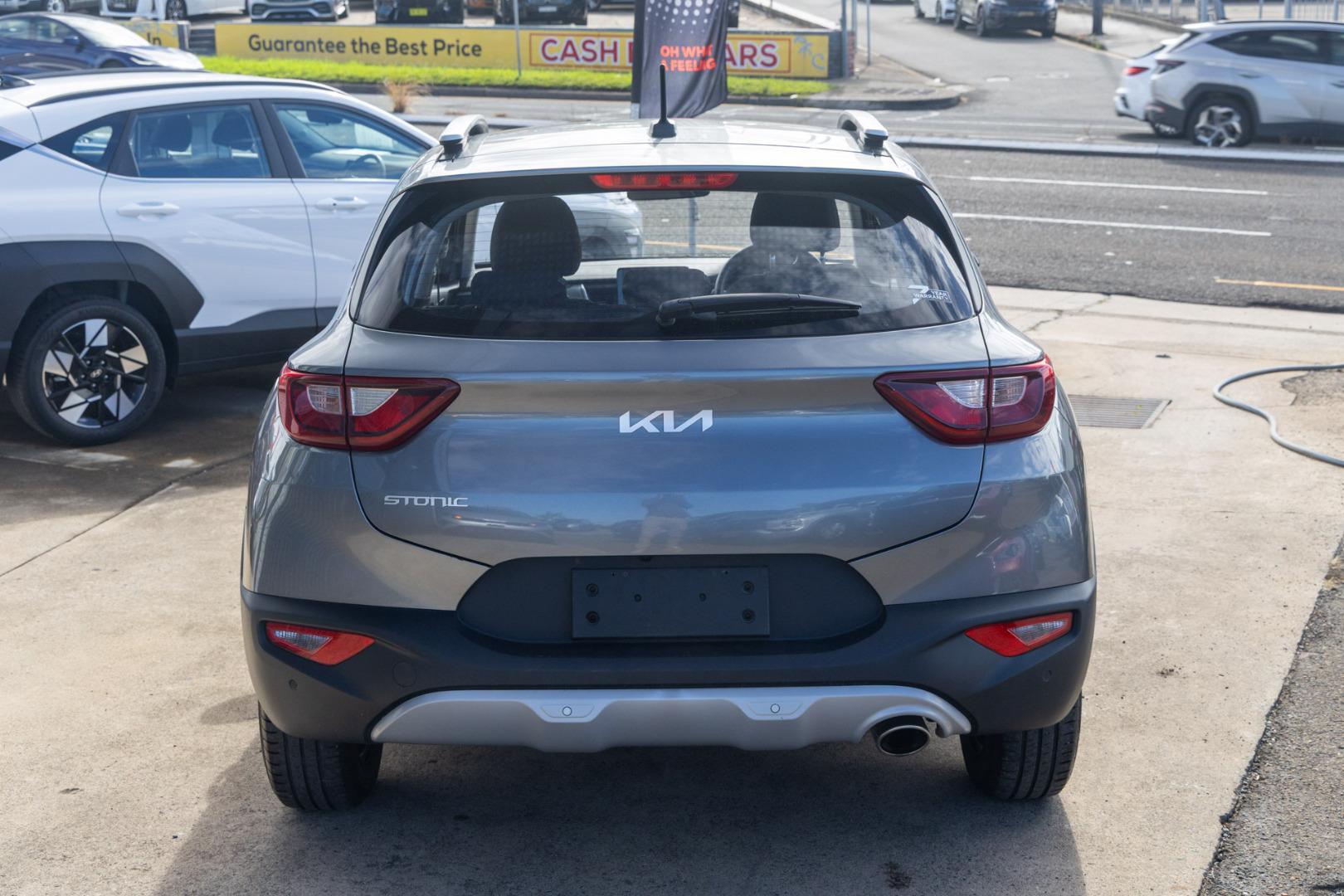 2023 Kia Stonic S in Astro Grey (M7g)