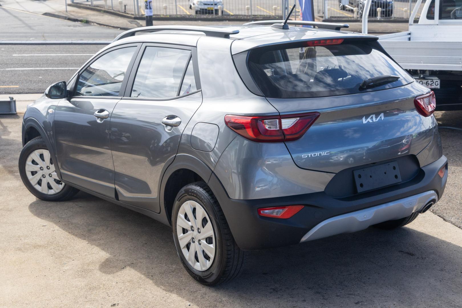 2023 Kia Stonic S in Astro Grey (M7g)