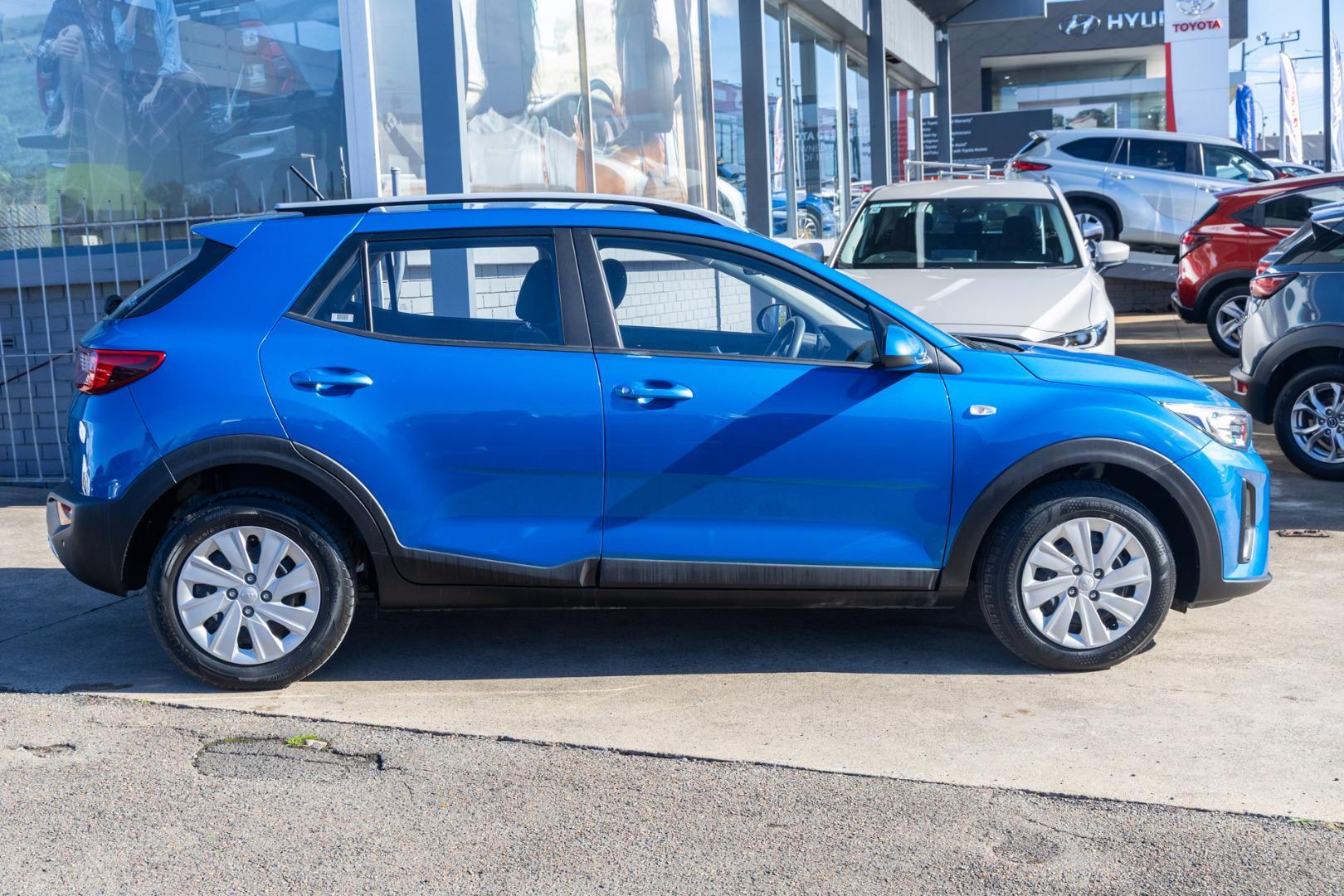2023 Kia Stonic S in Sporty Blue (Spb)