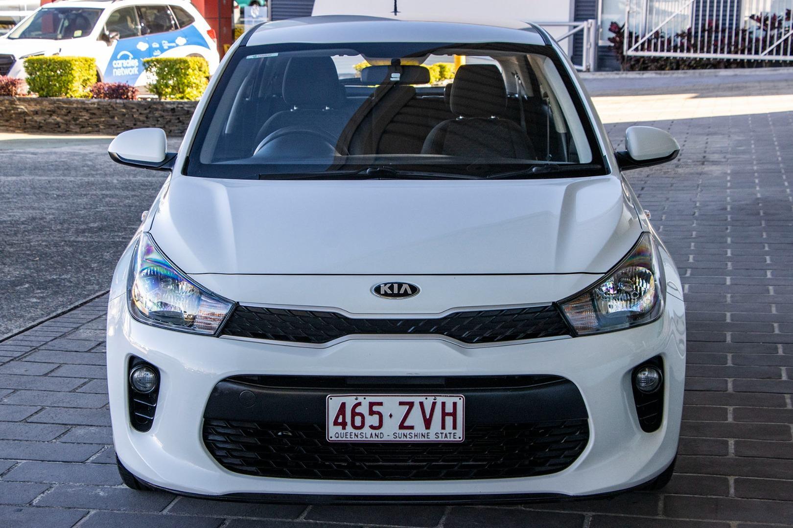 2019 Kia Rio S in White