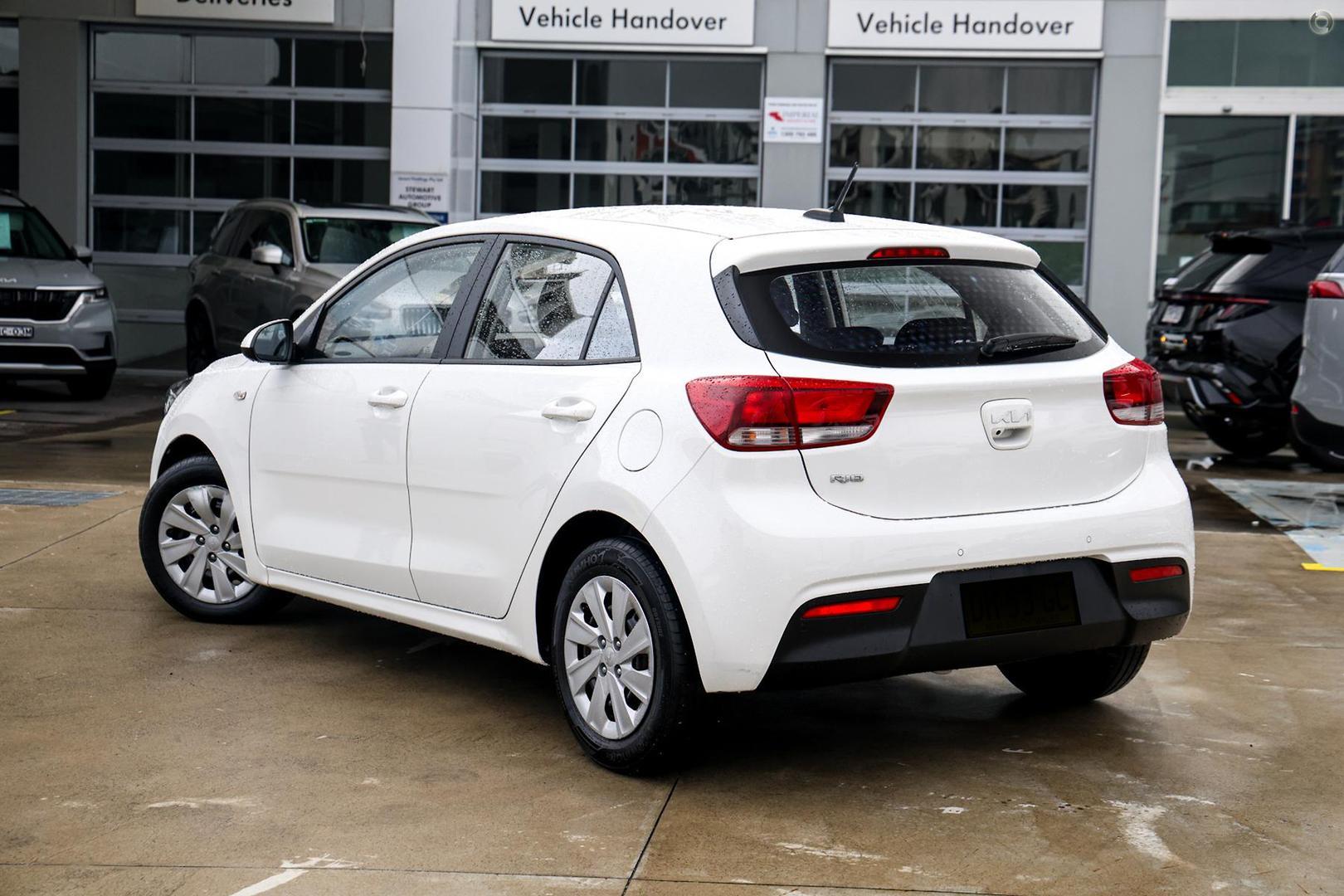 2023 Kia Rio S in White