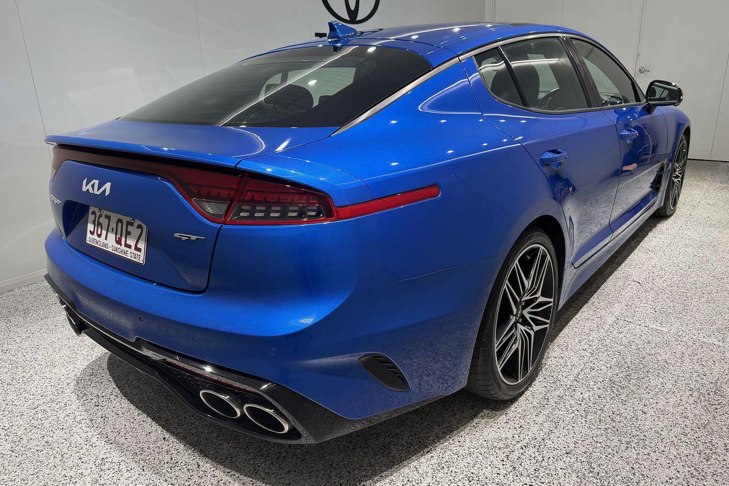 2021 Kia Stinger GT in Blue