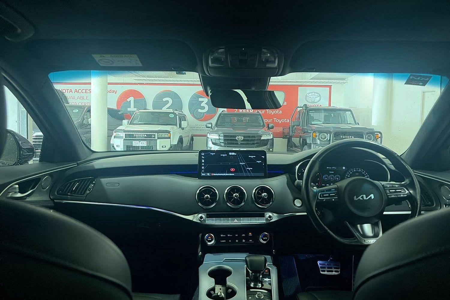 2022 Kia Stinger GT in Blue