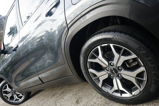 2021 Kia Seltos Sport in Grey