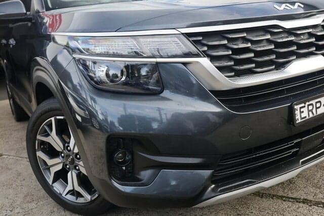 2021 Kia Seltos Sport in Grey