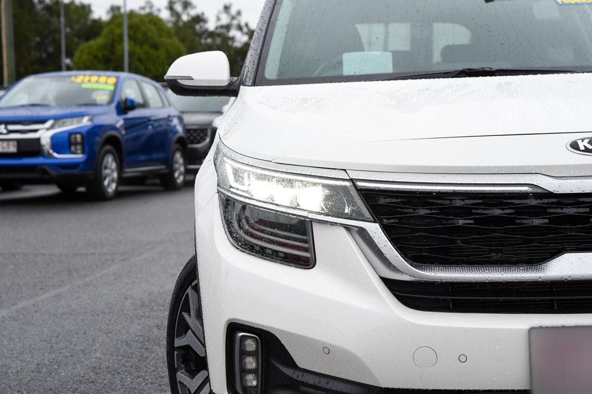 2020 Kia Seltos GT-Line in White