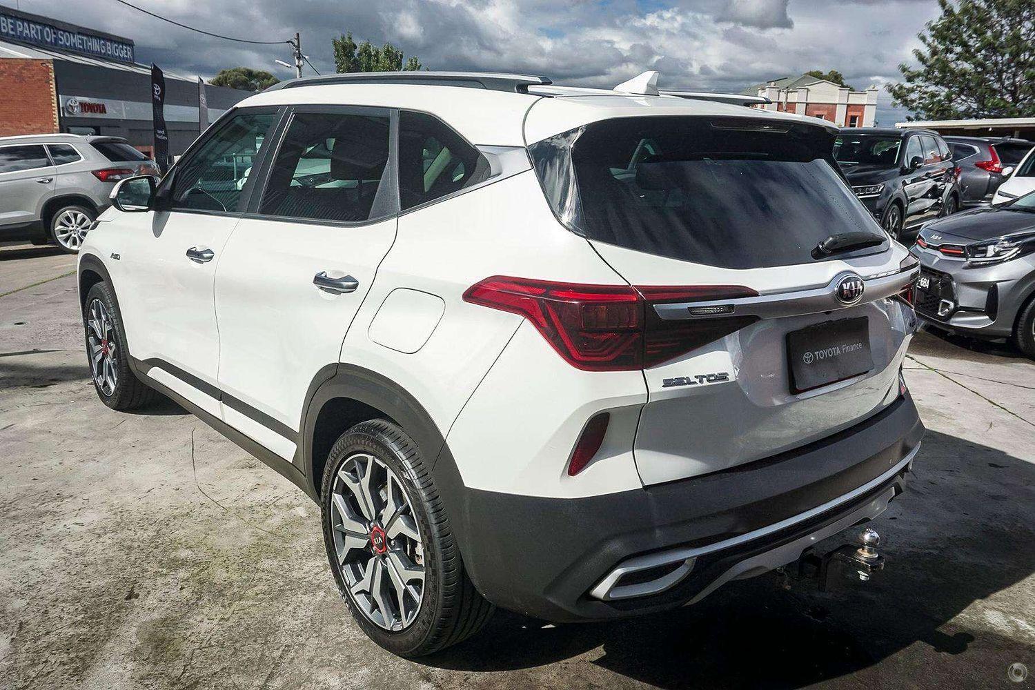 2020 Kia Seltos GT-Line in White
