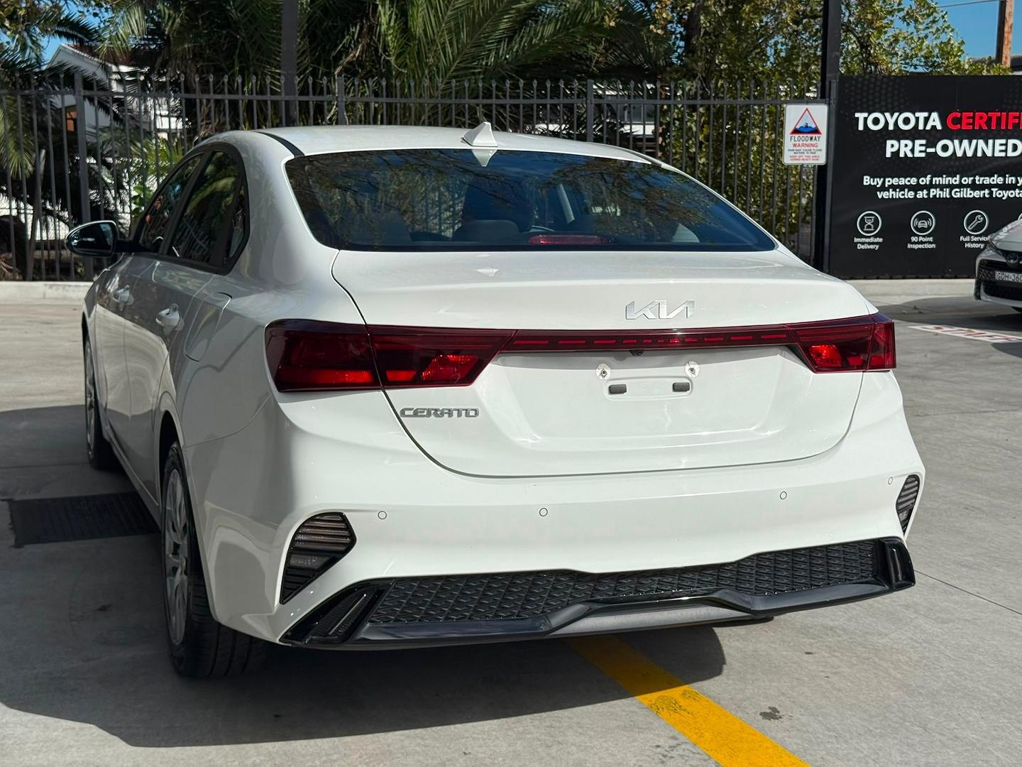 2024 Kia Cerato S in White