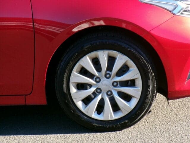 2022 Kia Cerato S in Red