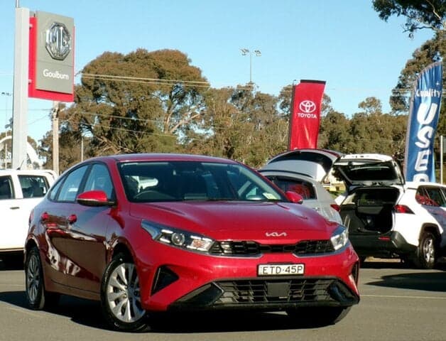 2022 Kia Cerato S in Red