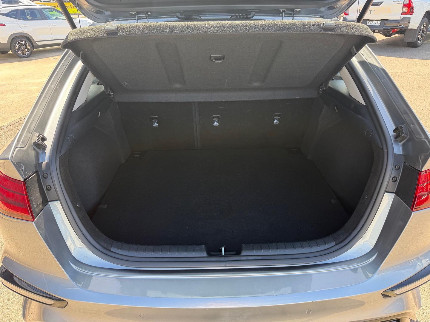 2024 Kia Cerato S in Grey