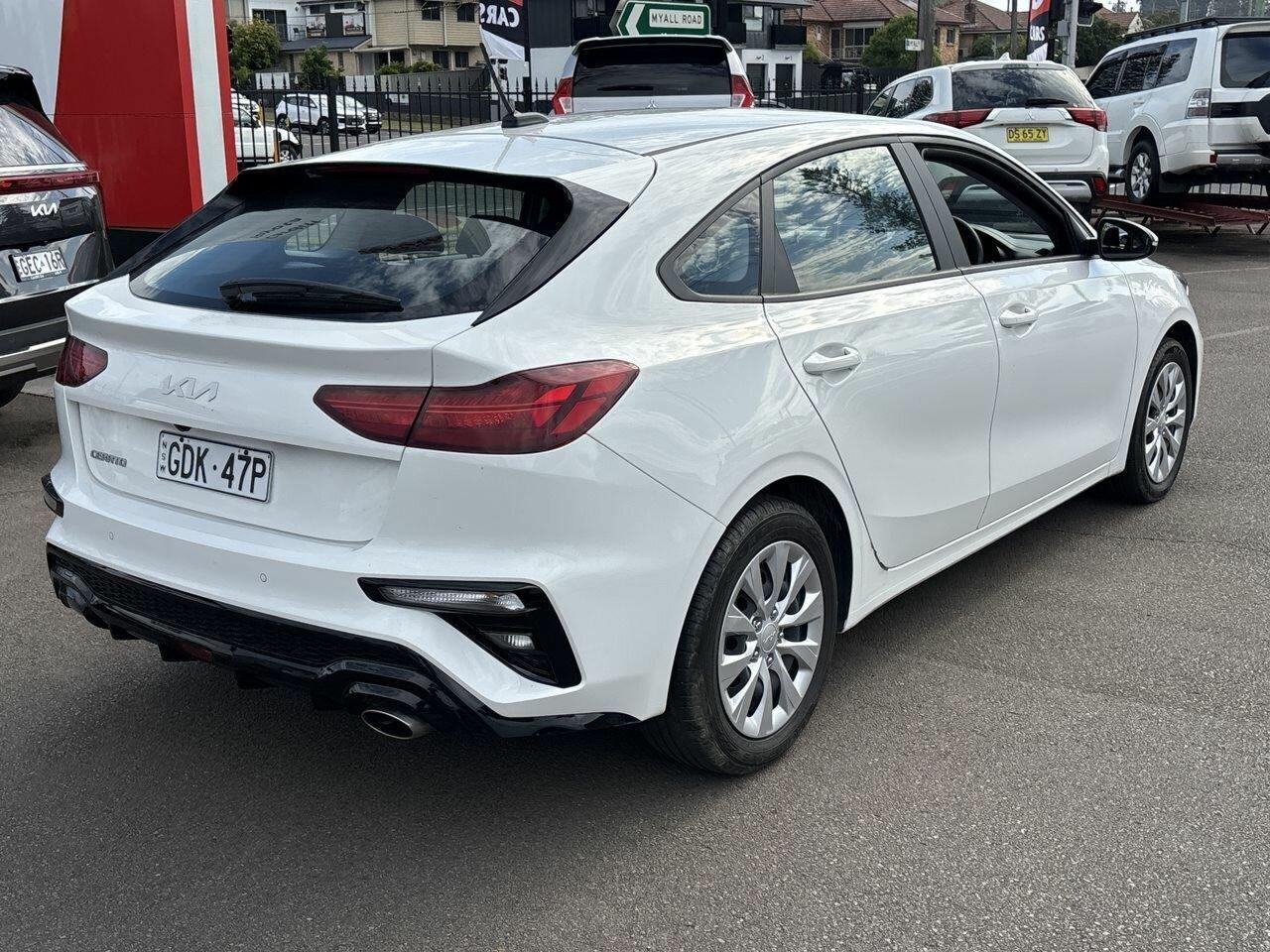 2024 Kia Cerato S in White