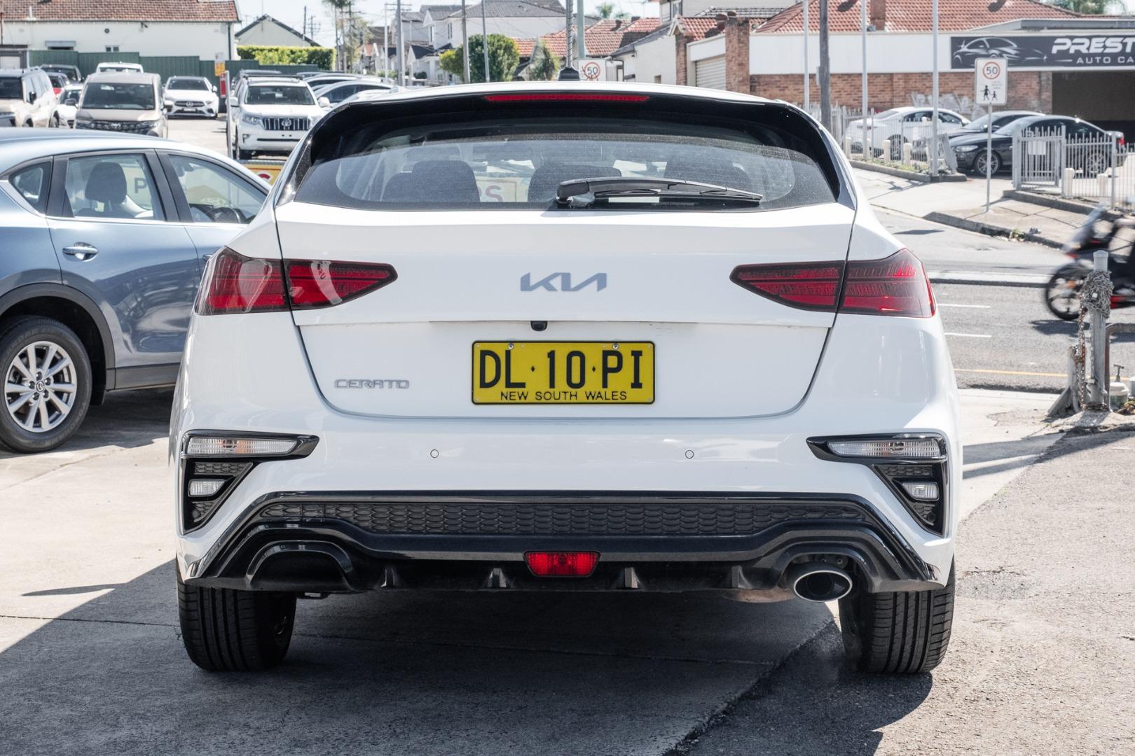 2024 Kia Cerato S in Clear White (Ud)