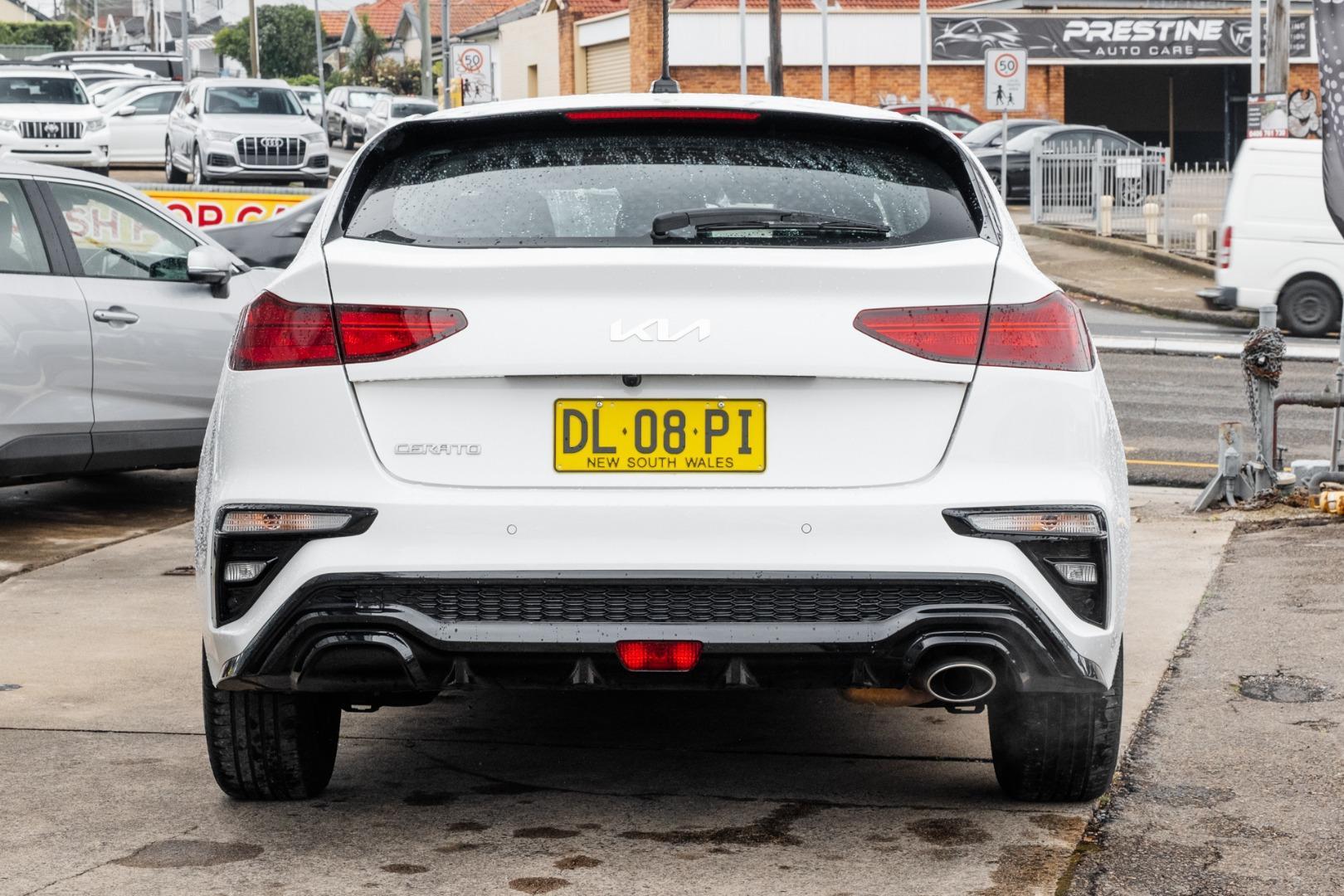 2024 Kia Cerato S in Clear White (Ud)