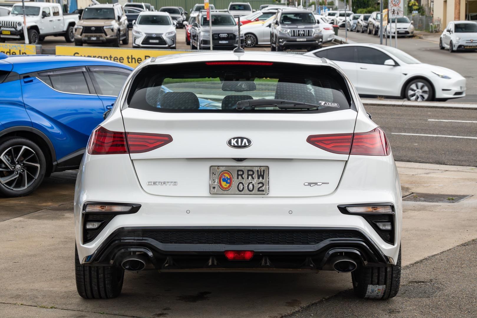 2019 Kia Cerato GT in Clear White (Ud)