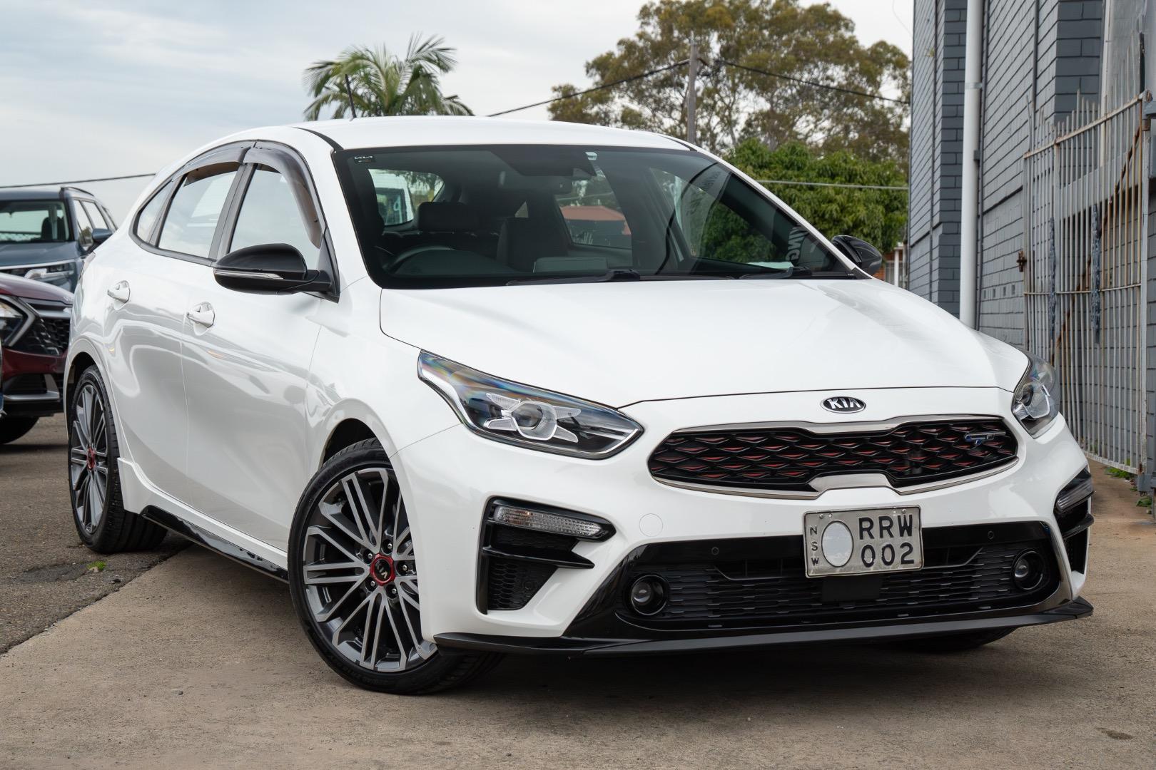 2019 Kia Cerato GT in Clear White (Ud)