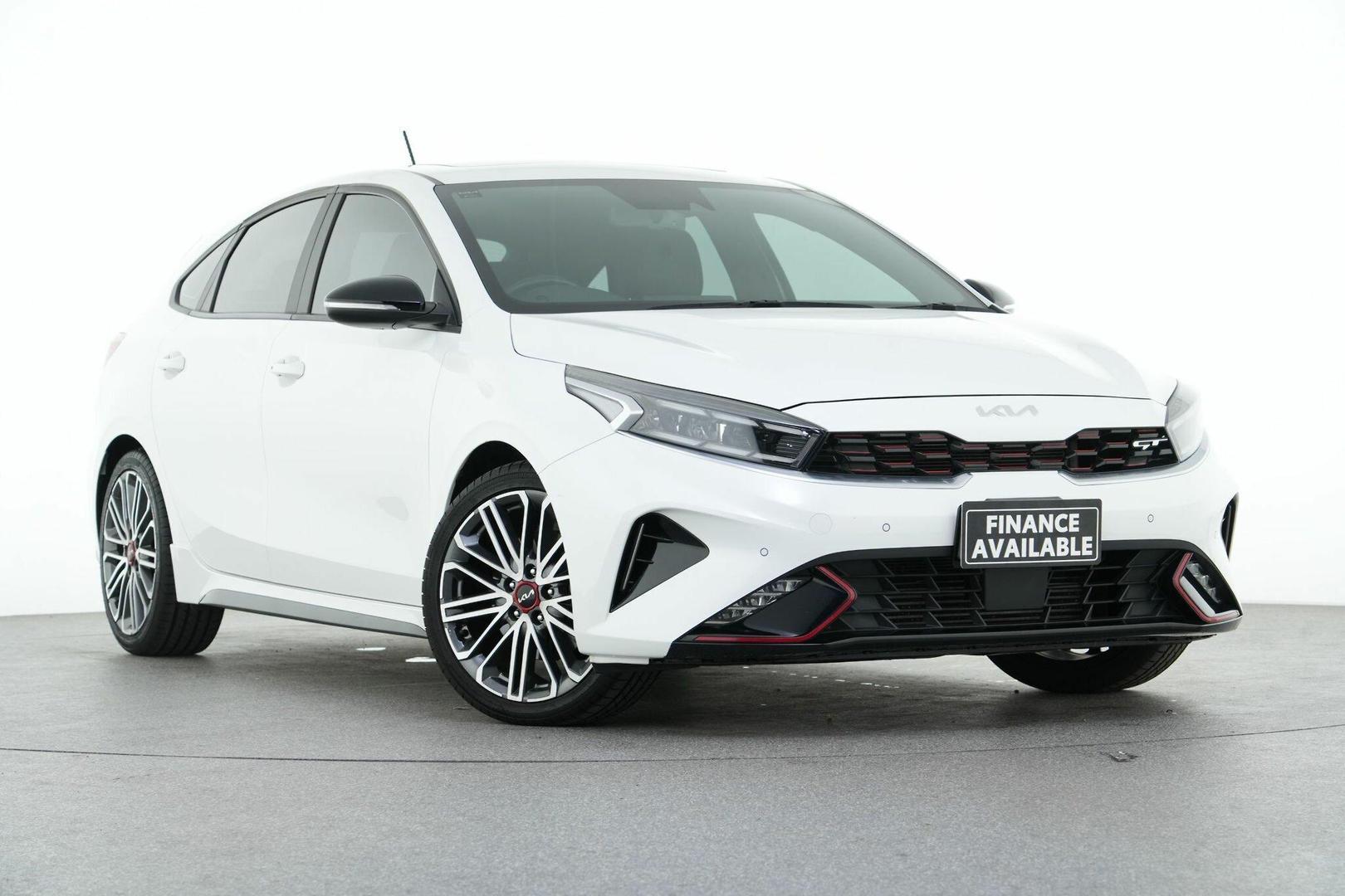 2022 Kia Cerato GT in White