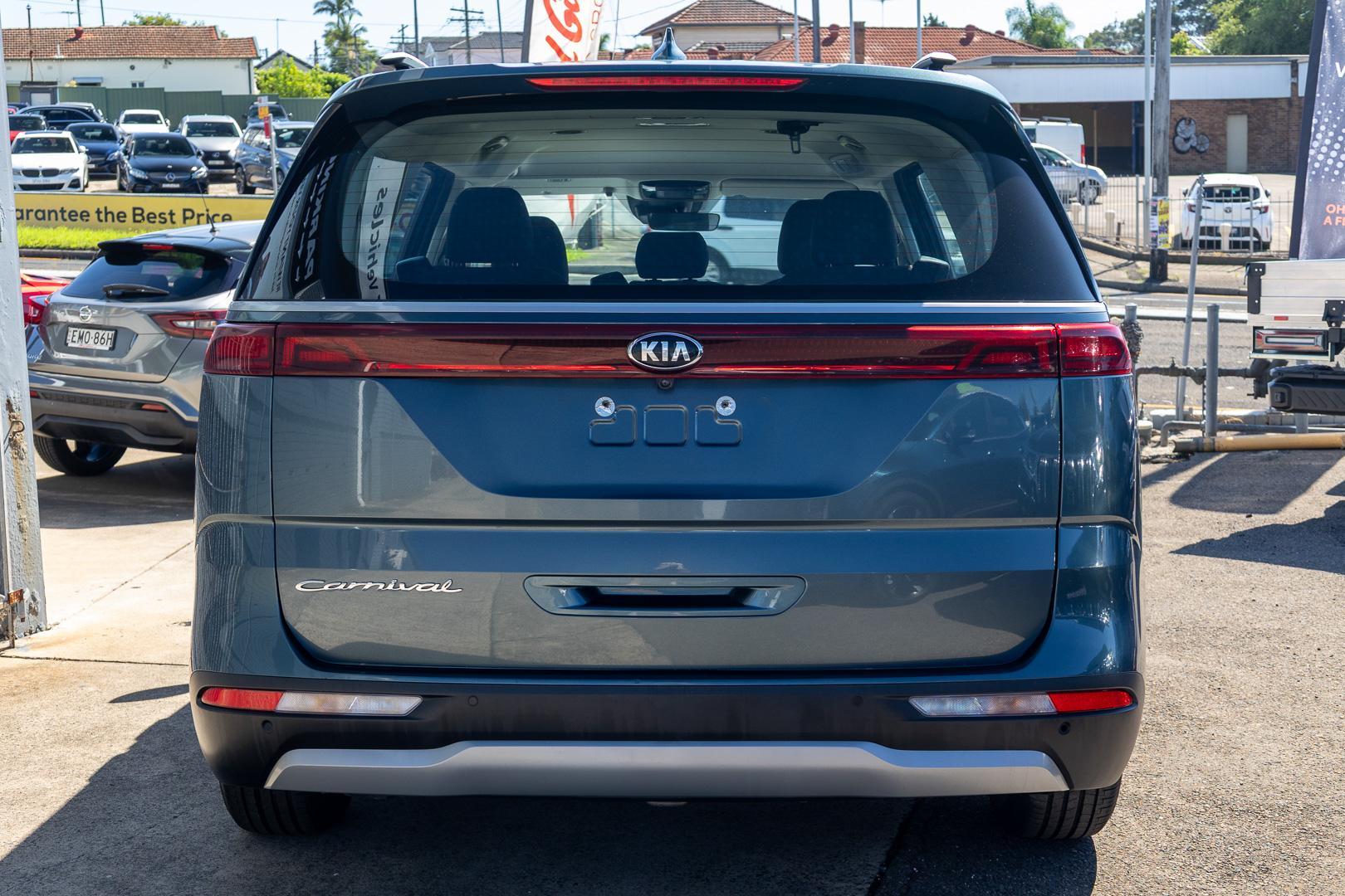 2021 Kia Carnival S in Blue