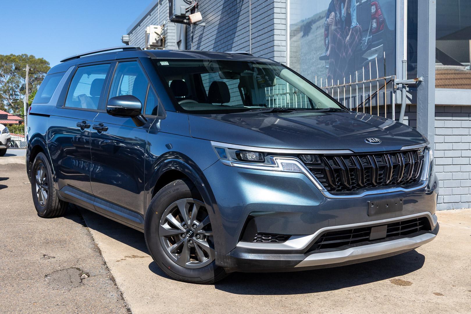 2021 Kia Carnival S in Blue