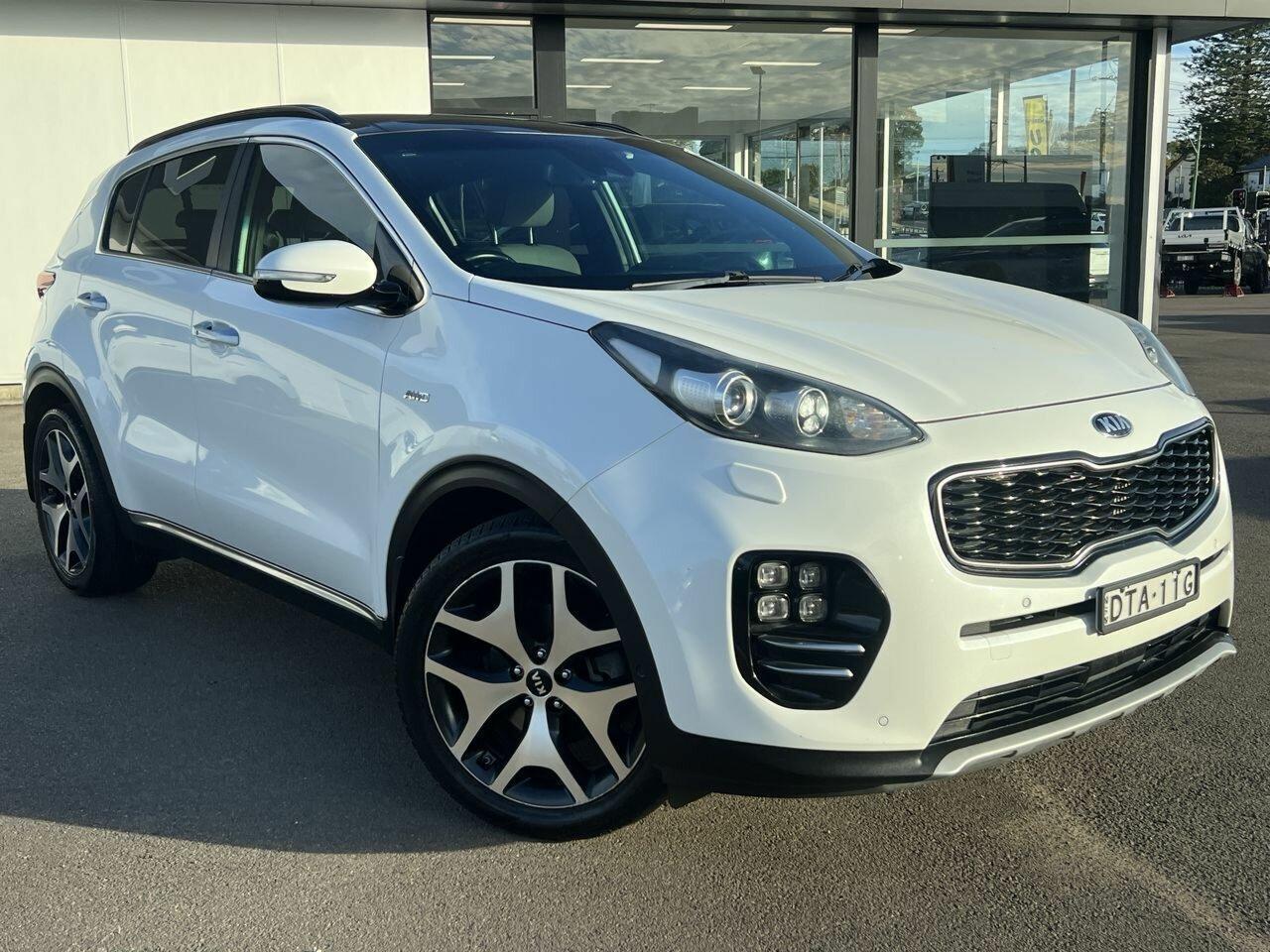 2017 Kia Sportage GT-Line in White