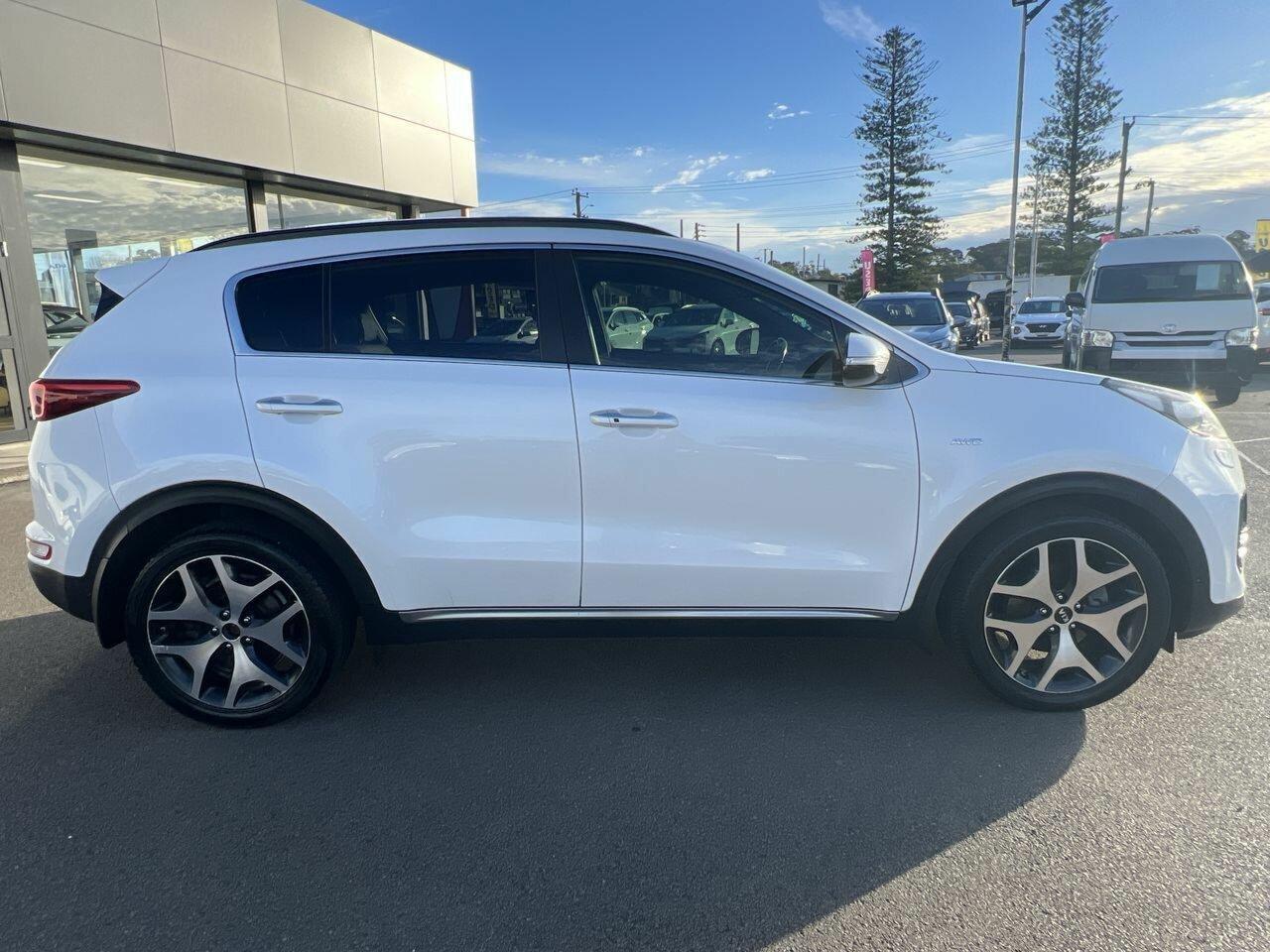 2017 Kia Sportage GT-Line in White