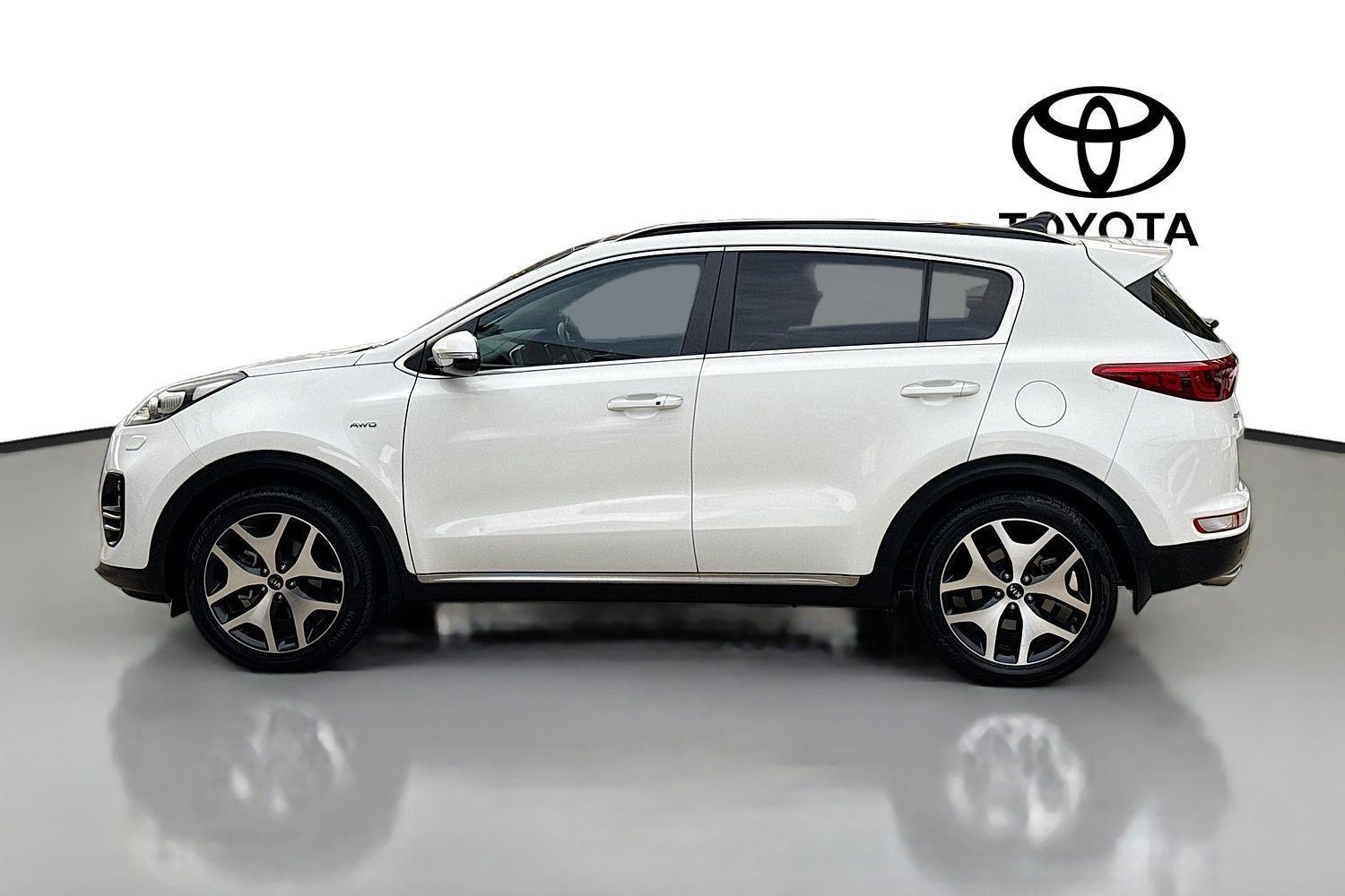 2017 Kia Sportage GT-Line in White