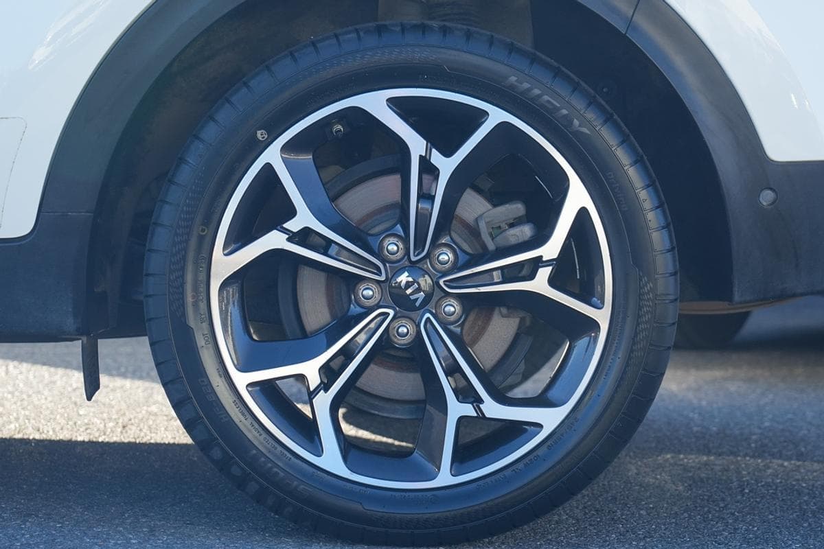2020 Kia Sportage GT-Line in White