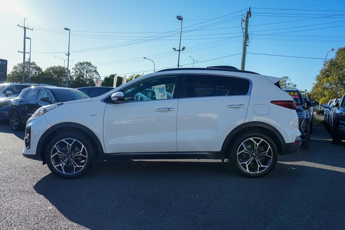 2020 Kia Sportage GT-Line in White