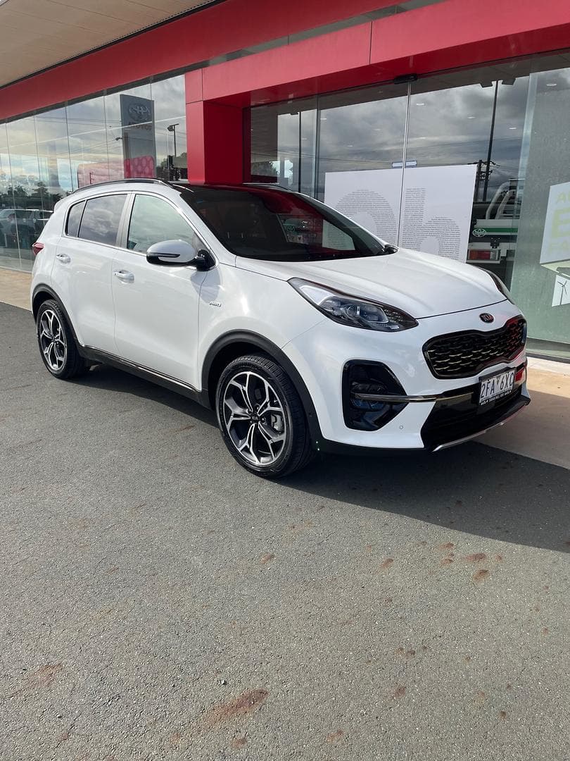 2021 Kia Sportage GT-Line in Clear White